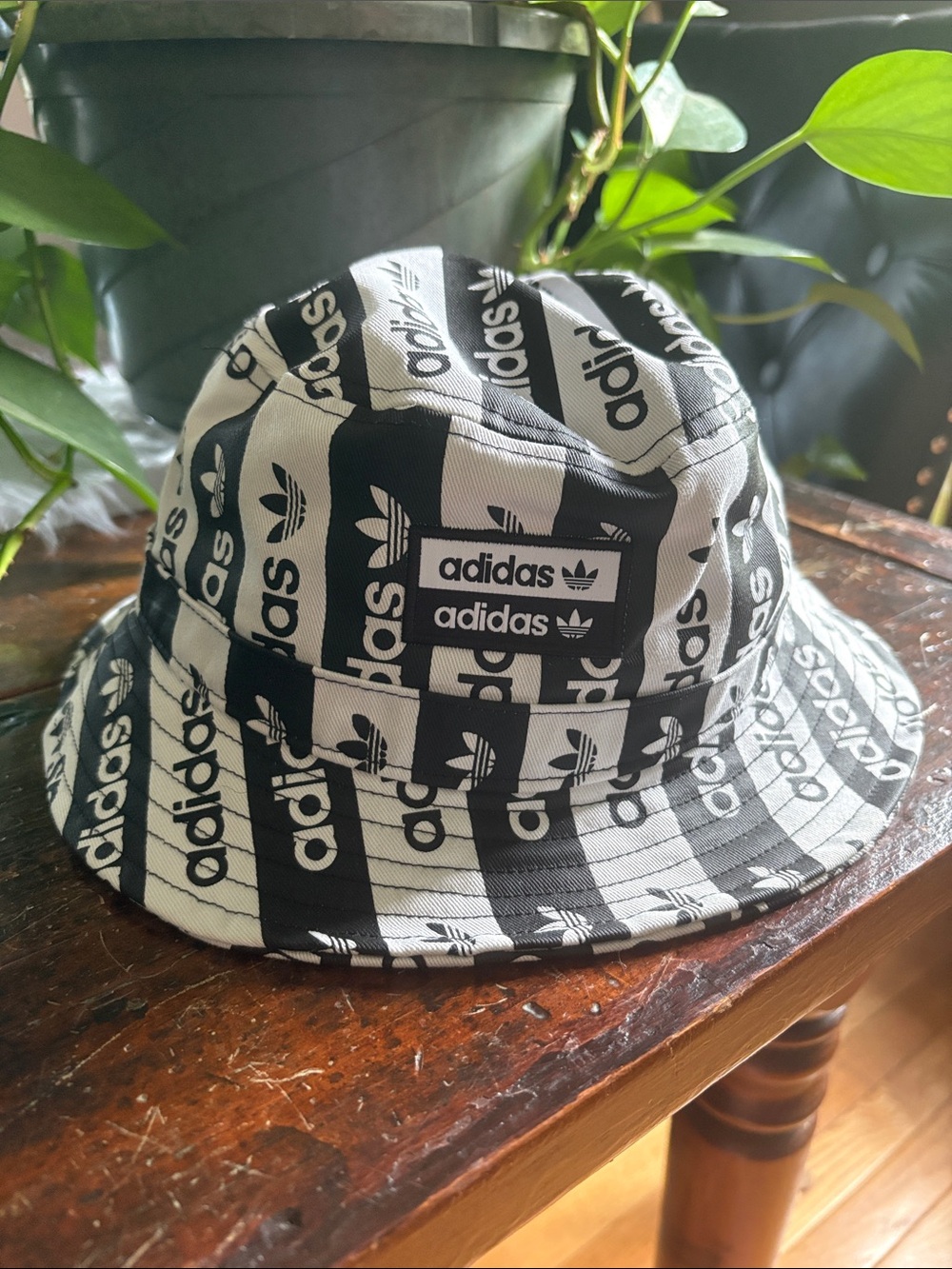 adidas Originals R.Y.V. bucket hat